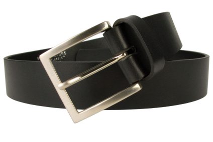 Mens Black Leather Jean Belt 4cm Wide. Made In UK By British Craftsmen, Superior Quality Full Grain Italian Leather. Approximately 4mm thick. Italian Made Nickel Plated Buckle.