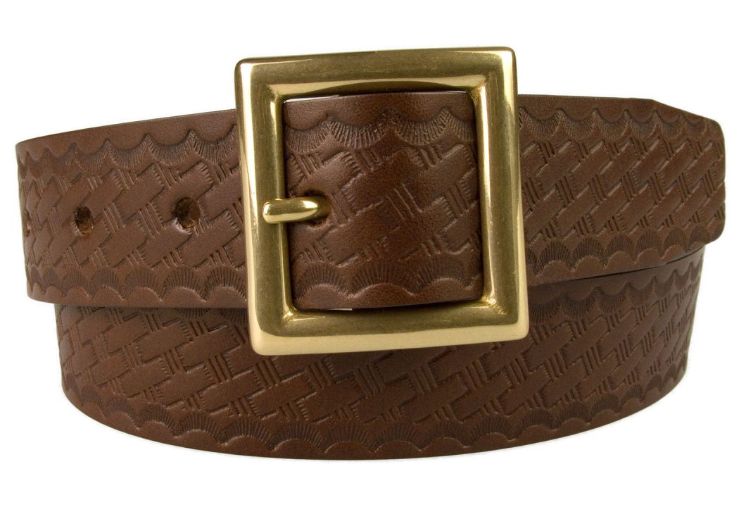 Embossed Brown Leather Belt With Solid Brass Garrison Buckle. Made In UK By British Craftsmen. High Quality Italian Made Solid Brass Buckle. Basket Weave Print Embossed onto Full Grain Italian Vegetable Tanned Leather. 3.5 cm Wide Leather Belt. Ideal for smart casual trousers. Strong Riveted Return and 5 adjustment Holes.